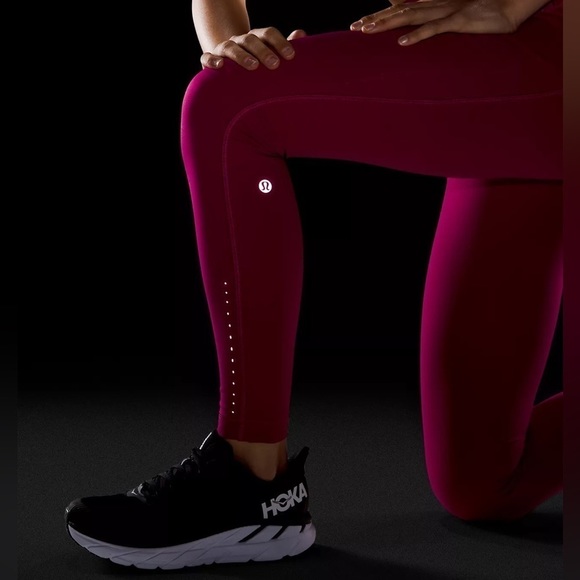 𝅺nwt Lululemon Swift High-rise Tight 28” Brushed Luxtreme - Picture 5 of 6